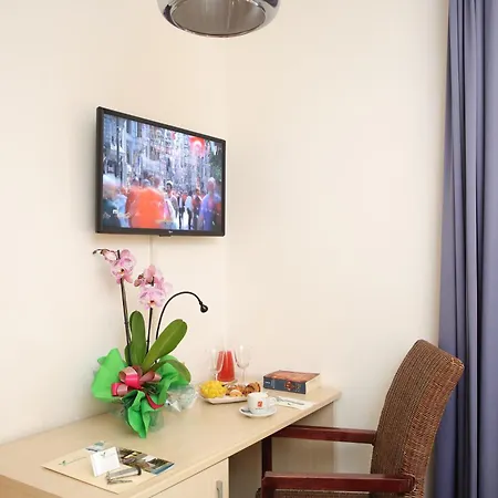 Anapaya 4* لينانو سابيادورو