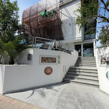 安纳帕亚酒店